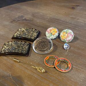 Floral and Gold Women's Accessory Set odds and ends button shoe clips.vintage